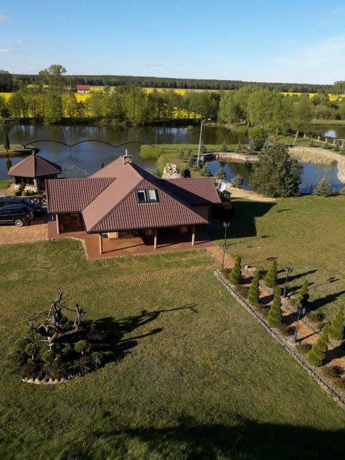 Апартаменты Dom Nad Stawem Przy Lesie Burkat Экстерьер фото